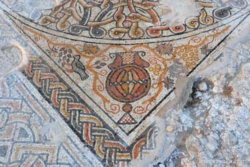 Древняя керамическая мозаика